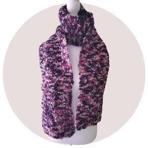 KNIT ULTRA-SOFT SCARF